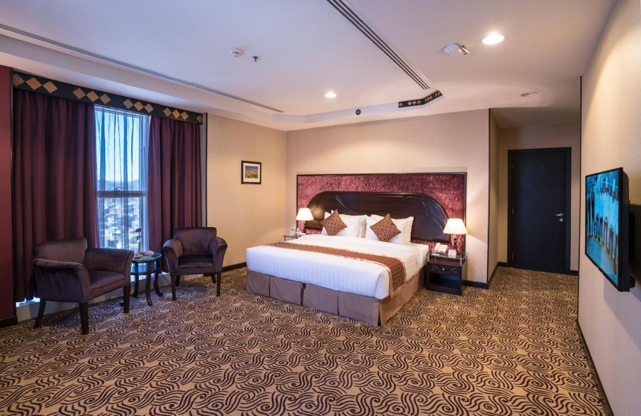 Awaliv International Hotel Ta'if Quarto foto